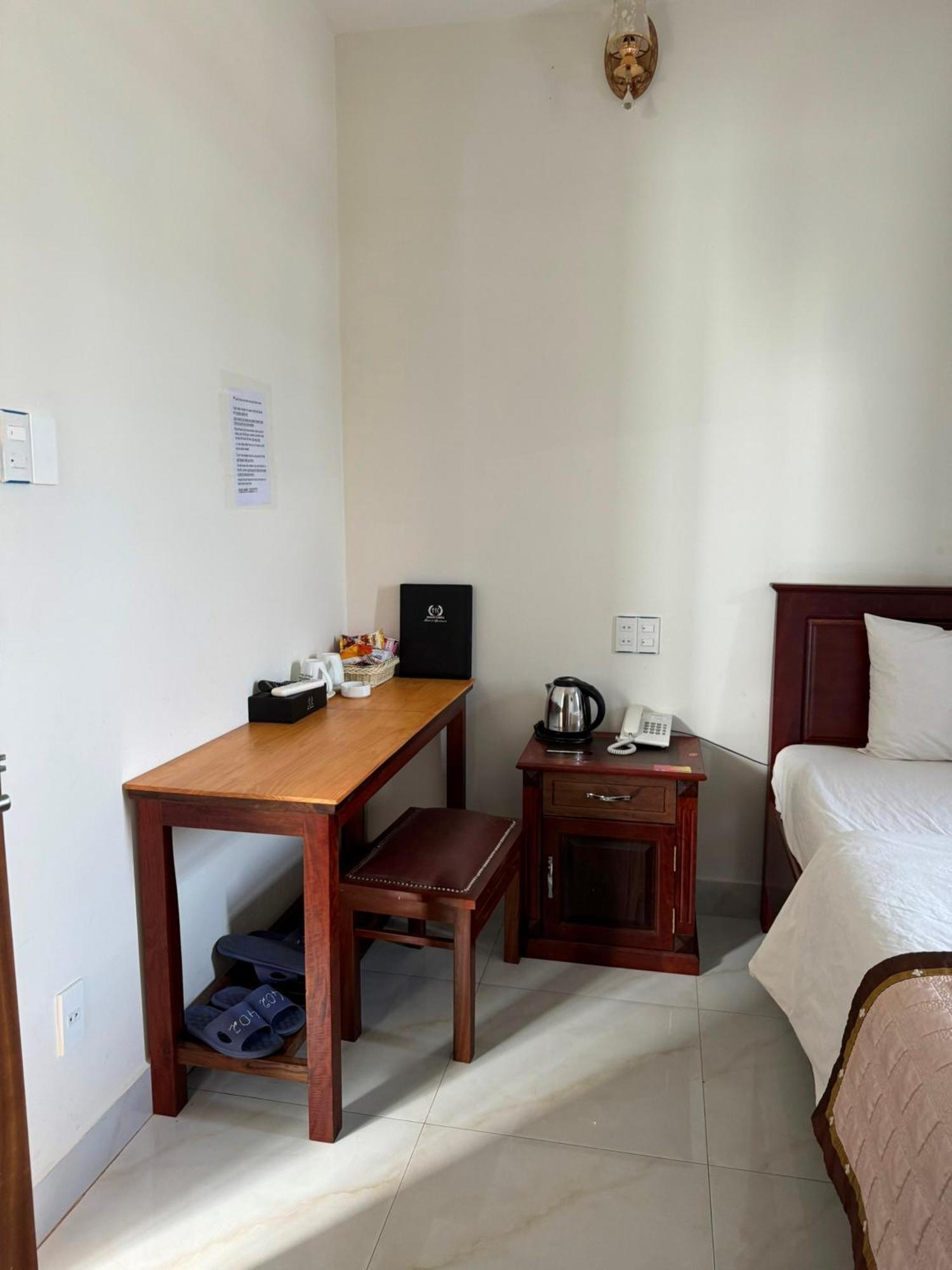Hoang Khiem Hotel Pleiku Eksteriør billede