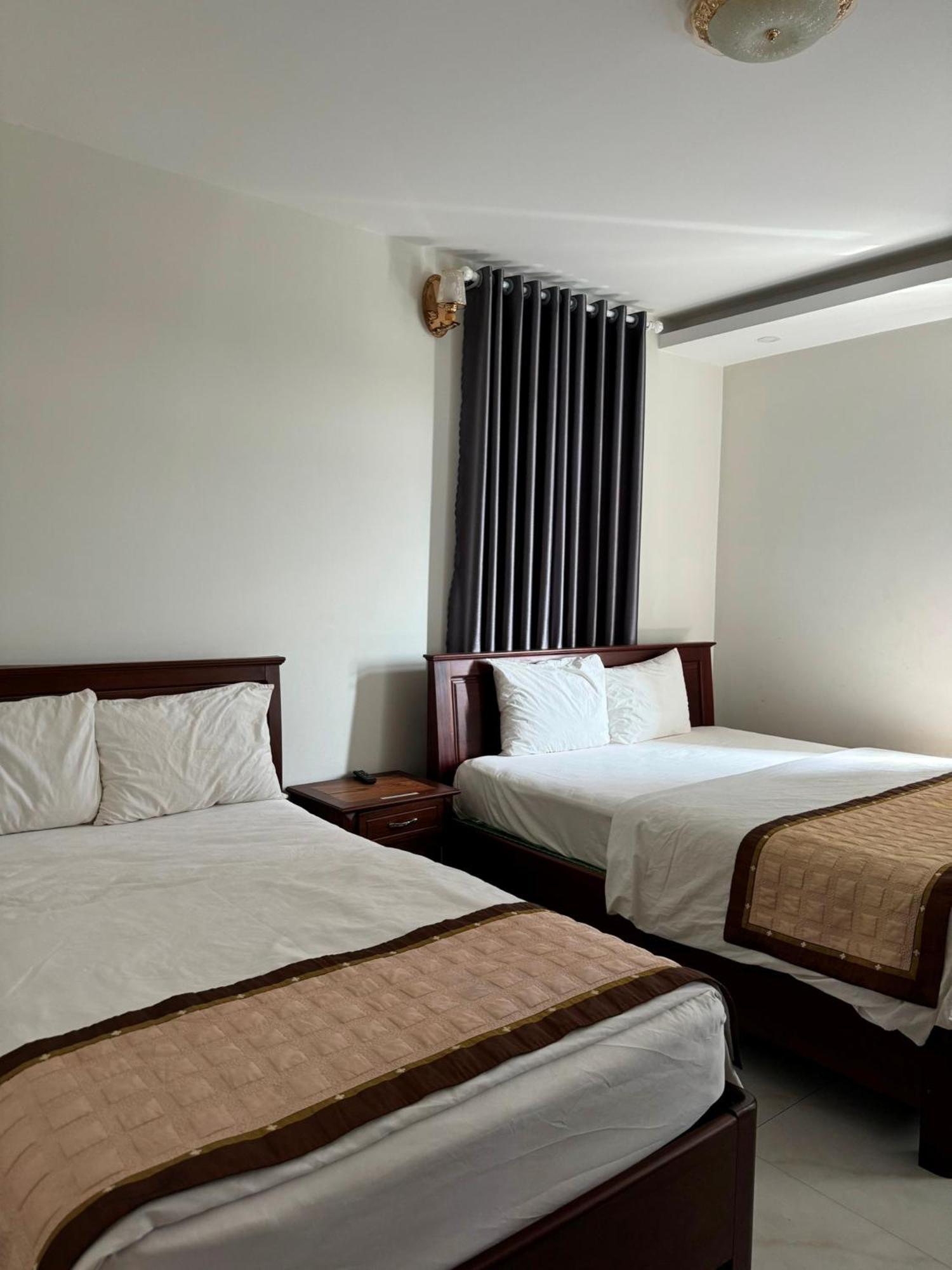Hoang Khiem Hotel Pleiku Eksteriør billede
