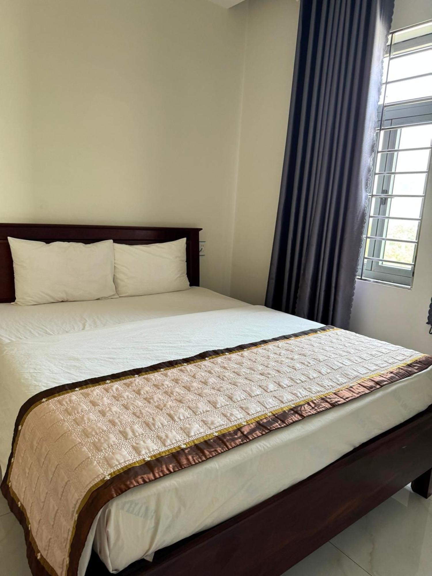 Hoang Khiem Hotel Pleiku Eksteriør billede