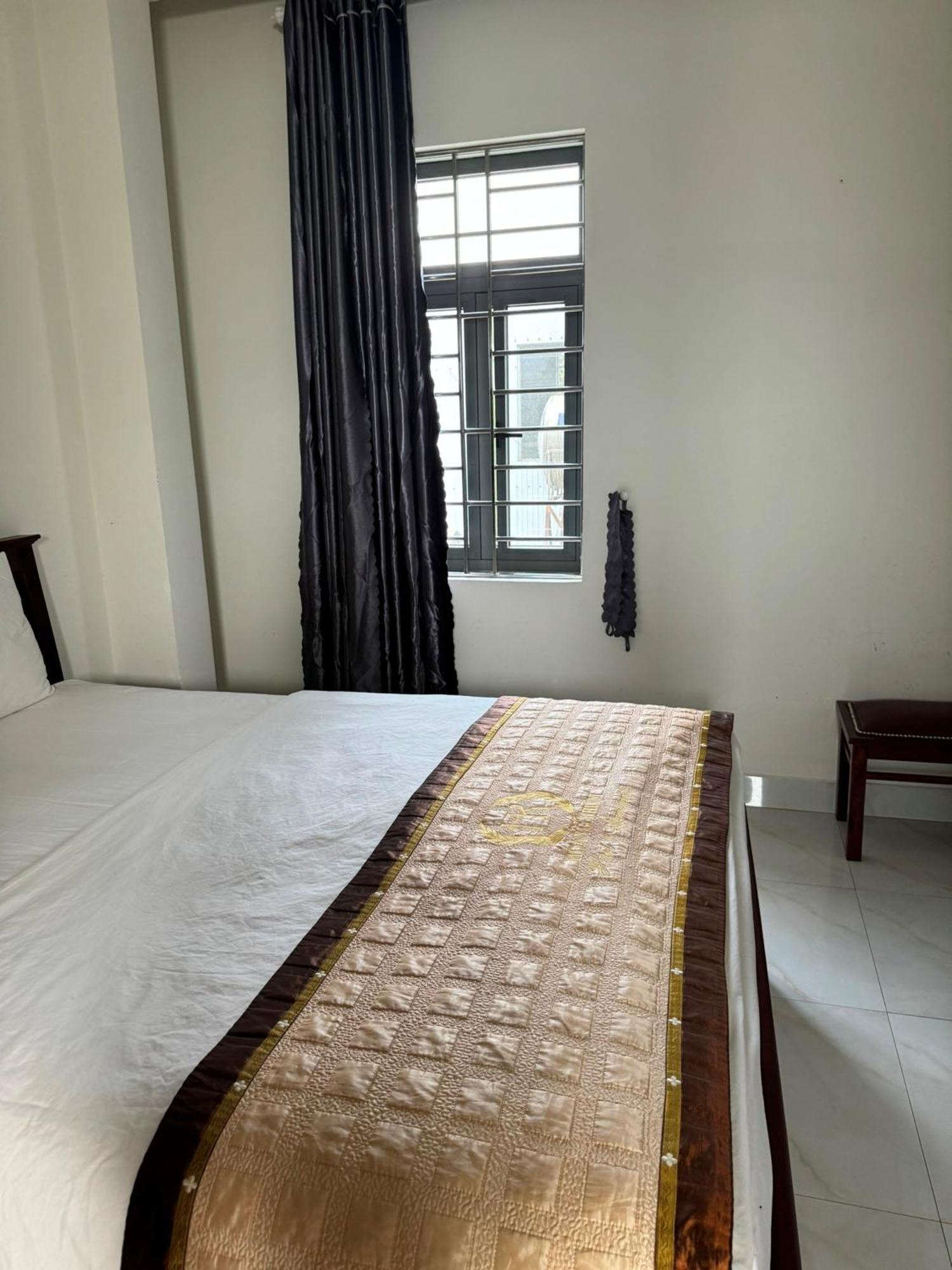 Hoang Khiem Hotel Pleiku Eksteriør billede