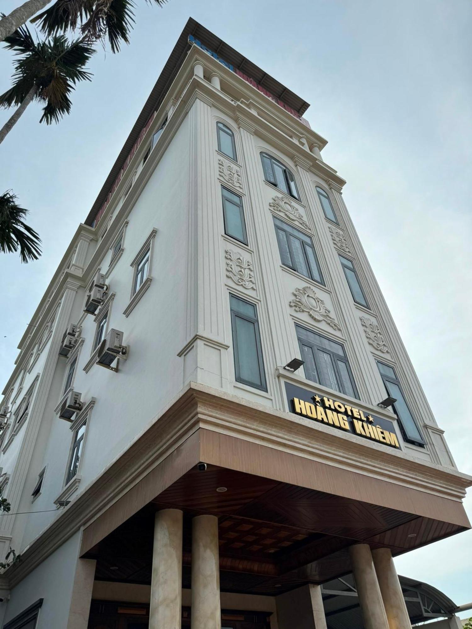 Hoang Khiem Hotel Pleiku Eksteriør billede